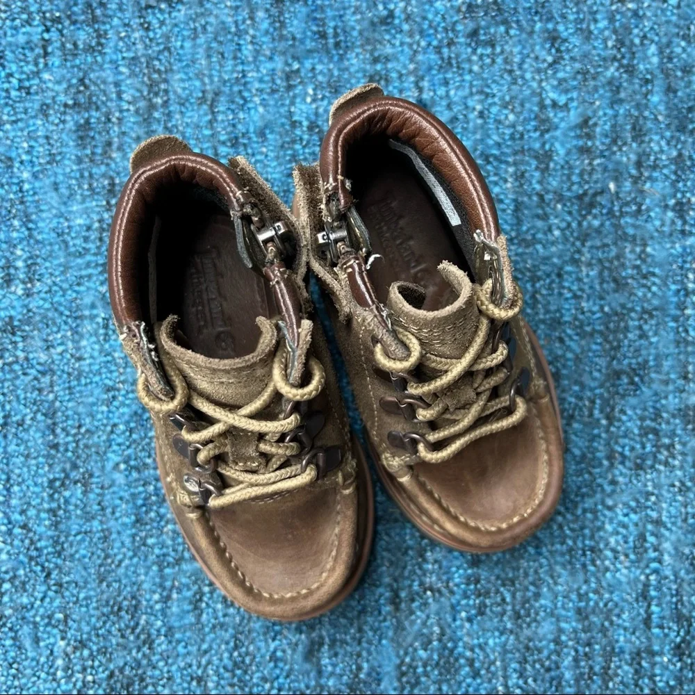 Timberland Toddler Brown Leather Chukka Boots Size 5 Moc Toe Lace Up CUTE